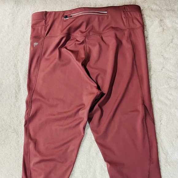 Fabletics NWT!! - Picture 4 of 4